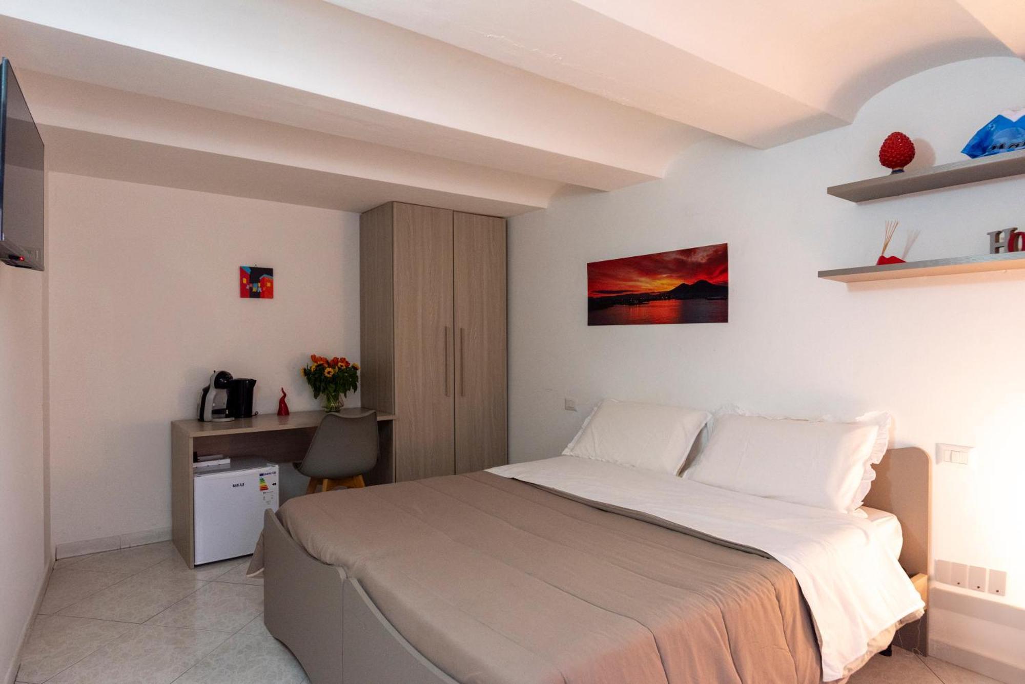 Napoli Centro, Dm Suites Экстерьер фото