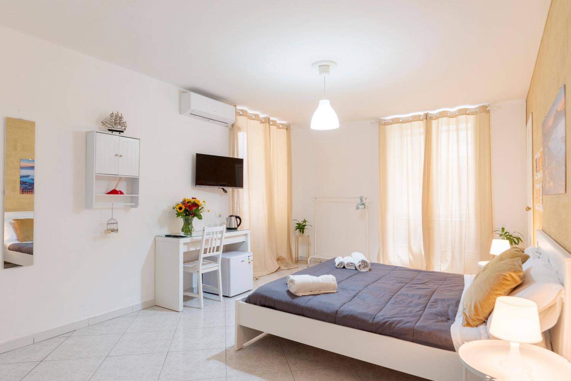 Napoli Centro, Dm Suites Экстерьер фото