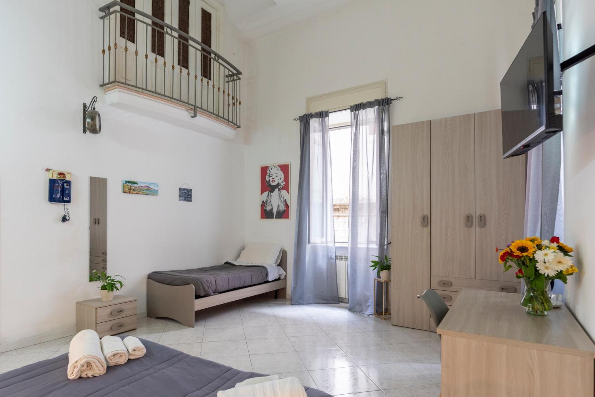 Napoli Centro, Dm Suites Экстерьер фото
