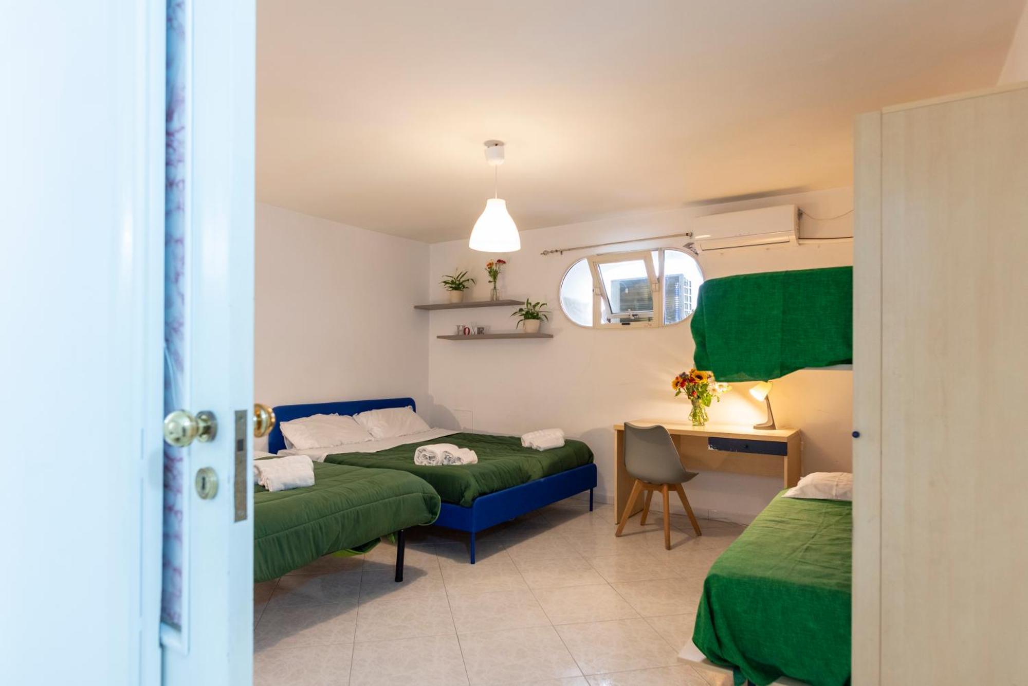 Napoli Centro, Dm Suites Экстерьер фото