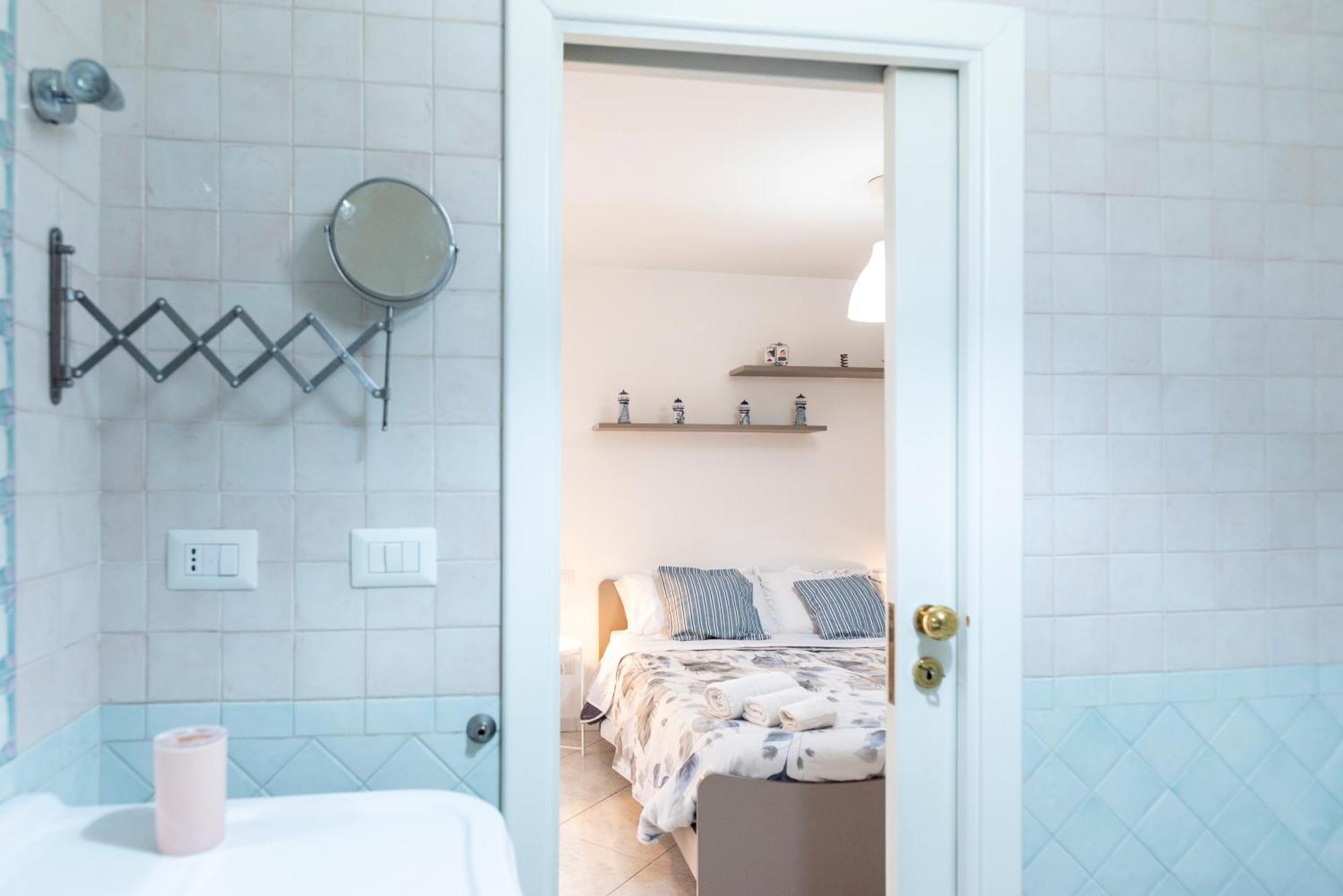 Napoli Centro, Dm Suites Экстерьер фото