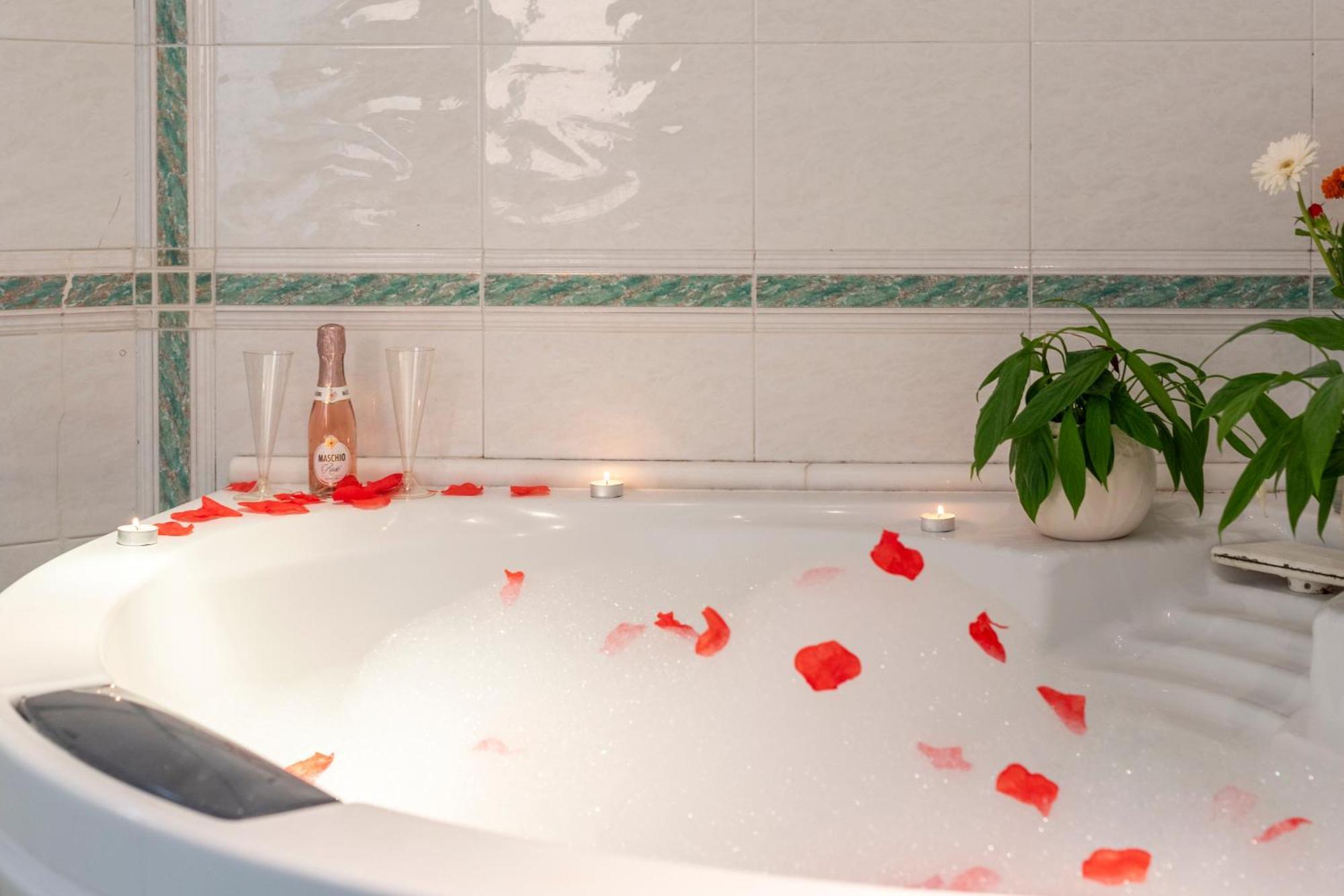 Napoli Centro, Dm Suites Экстерьер фото